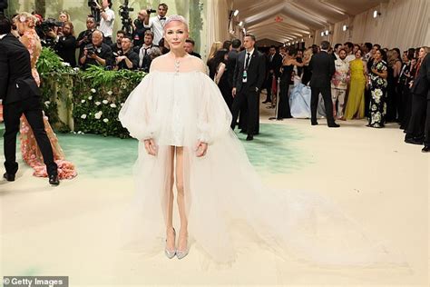 michelle williams chanel makeup|michelle williams met gala 2023.